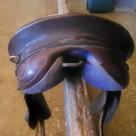 Australian Saddle - Picture 5 of 9